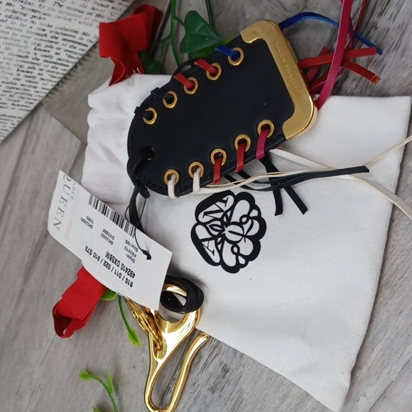 Alexander McQueen Heroine Key Ring Bag Charm NWT - Picture 7 of 7